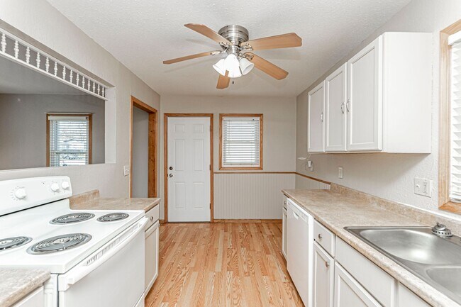 Building Photo - Please View 3D Virtual Walk-Through Before Scheduling a Showing