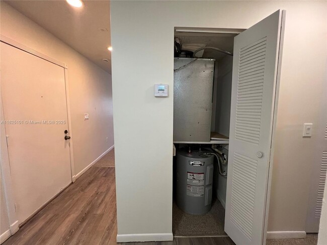 Building Photo - 21133 SW 85th Ave