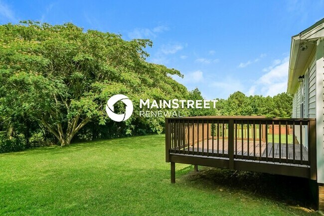 Building Photo - 3 Bedroom Pet-Friendly Home in CLAYTON, NC...