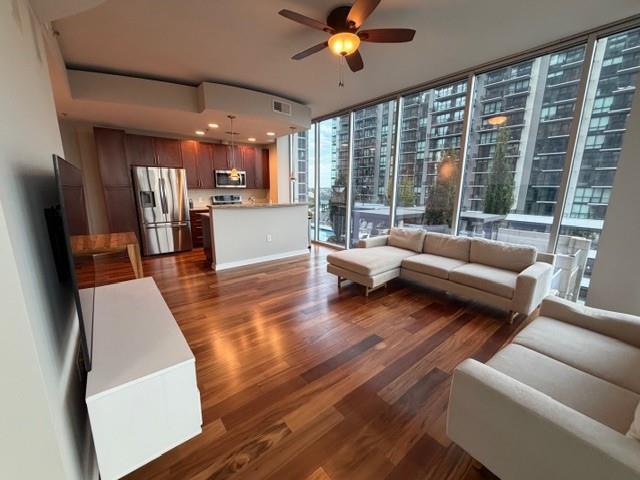 Building Photo - 855 W Peachtree St NE