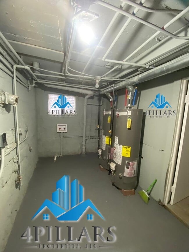 Building Photo - Charming 2 Bedroom, 1 Bath Apartment for Rent