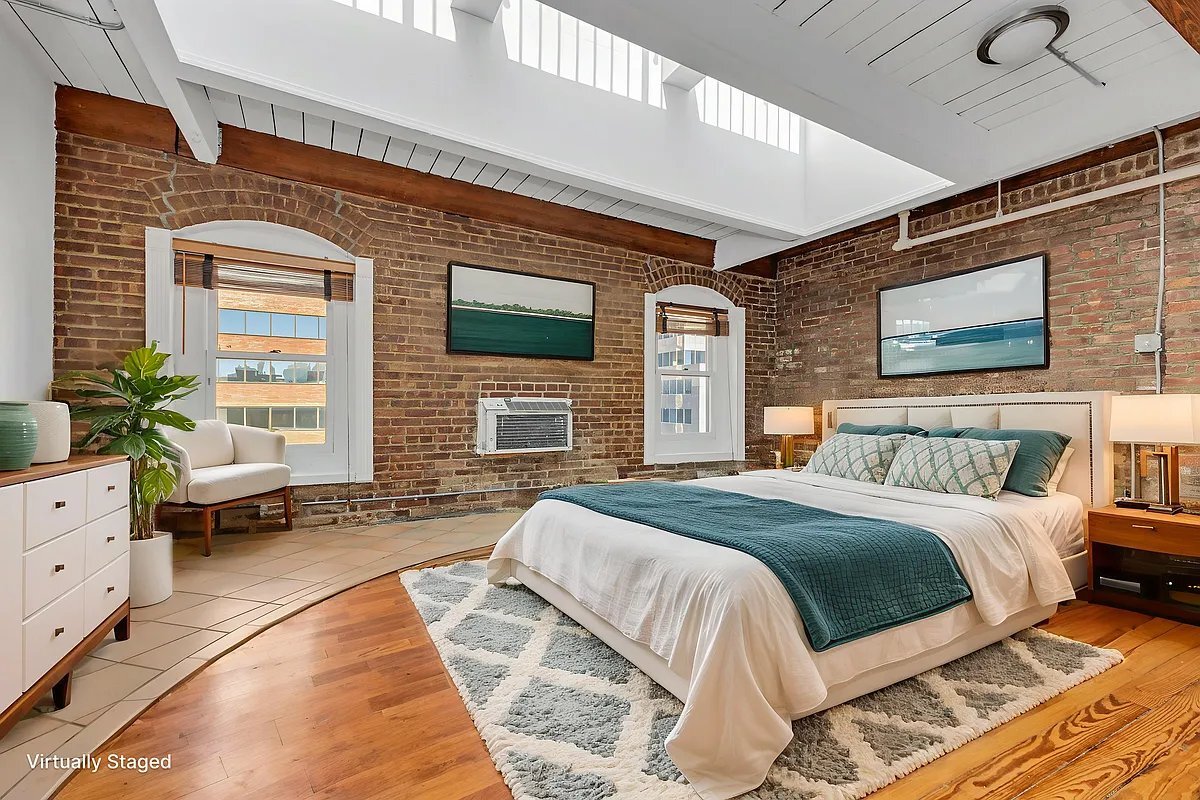 Building Photo - 85 South St