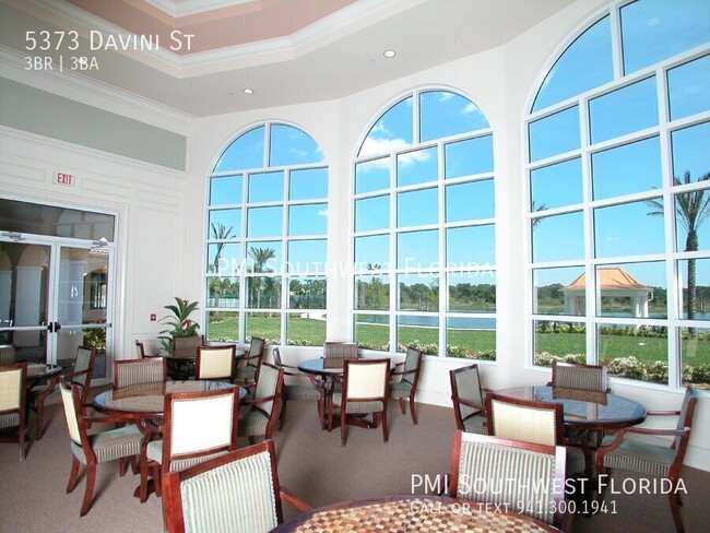 Building Photo - 5373 Davini St