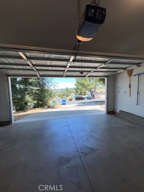 Building Photo - 5175 Tomahawk Way