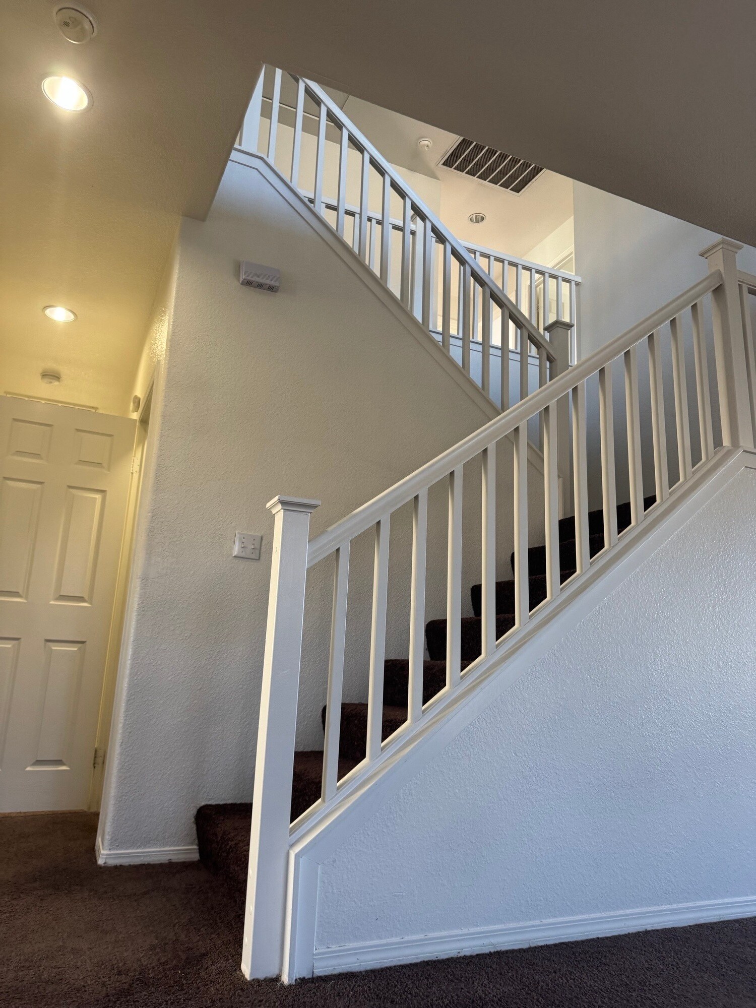 Building Photo - 44334 Sundance Ct