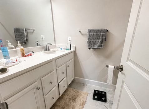 Building Photo - 3593 Carnaby St