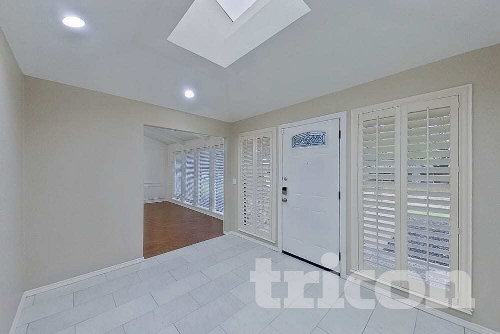 Building Photo - 3201 Chimneyrock Dr