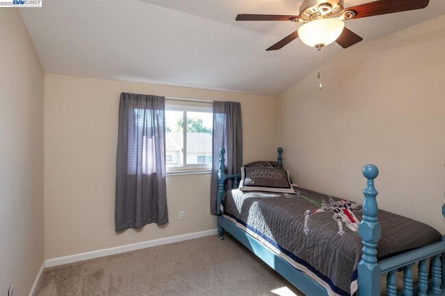 Building Photo - 833 Catalina Dr