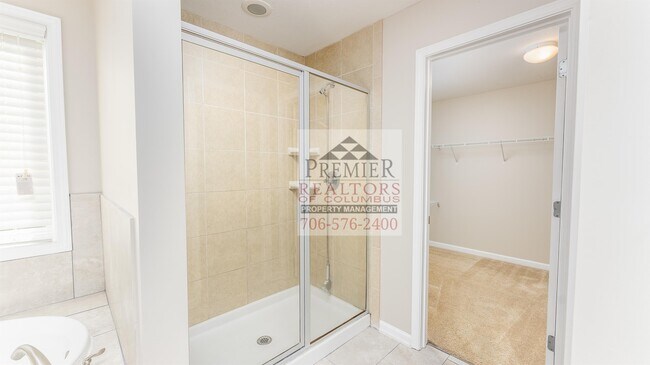 Building Photo - 7331 San Vista Dr