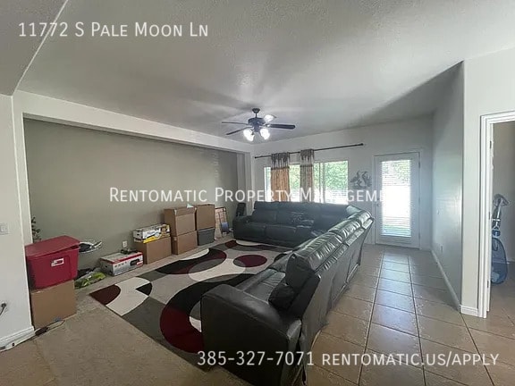 Building Photo - 11772 Pale Moon Ln