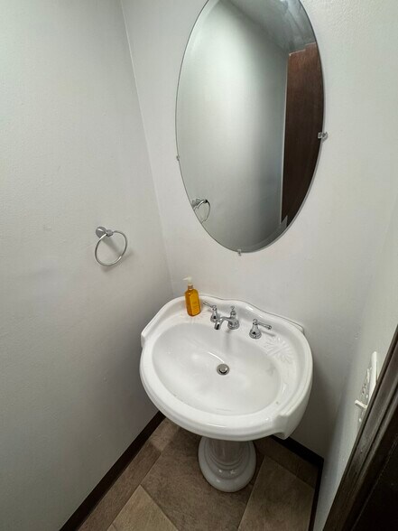 Building Photo - 3656 Sowles Rd