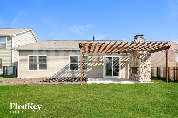 Building Photo - 11329 Pegasus Dr