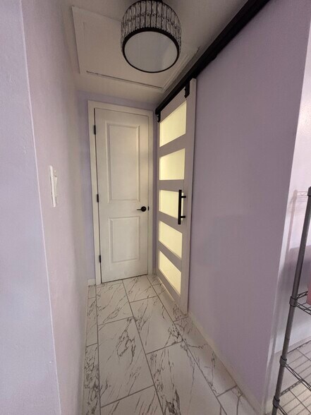 Building Photo - 10598 67th Ave