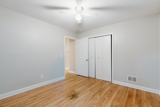 Bedroom 1 - 5 W Gantt Cir