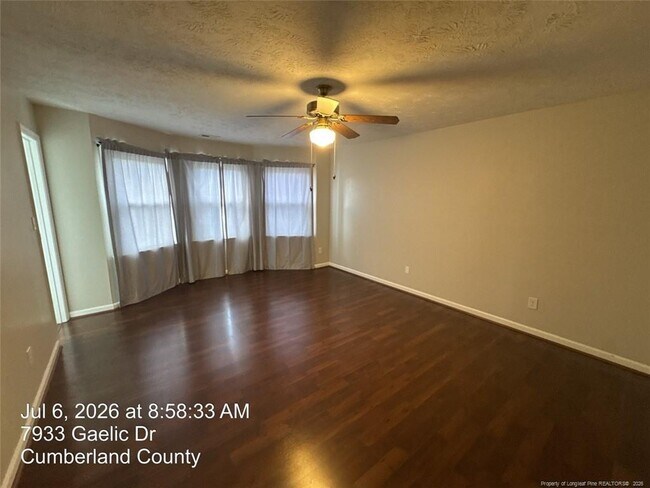 Building Photo - 7933 Gaelic Dr
