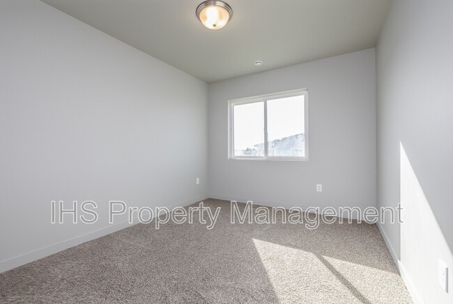 Building Photo - 312 Dawson Ln