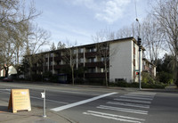 Building Photo - Cottonwood Apartments