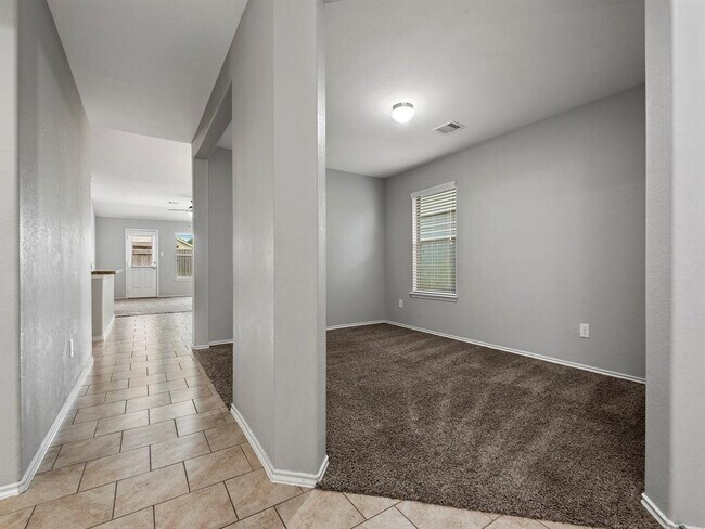 Building Photo - 7246 Basque Country Dr