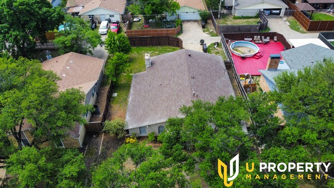 Building Photo - Sweet house near HWY-75 in Plano