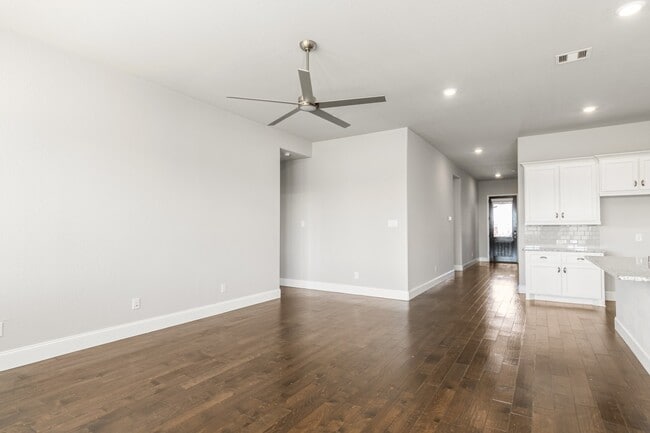 Building Photo - 4138 Shackleton Ct