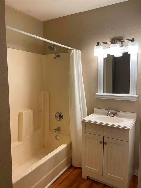 Building Photo - 6211 Chesterfield Ave