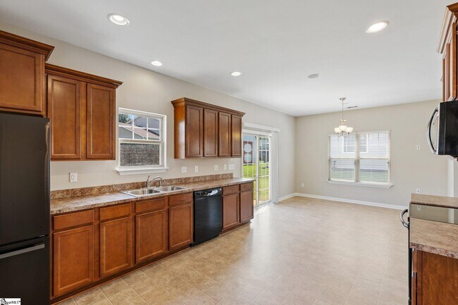 Building Photo - 313 Rivers Edge Cir