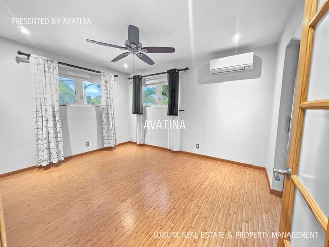 Building Photo - 736 N Kuakini St
