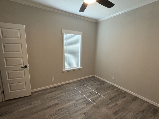 Building Photo - 1642 Voyager Dr