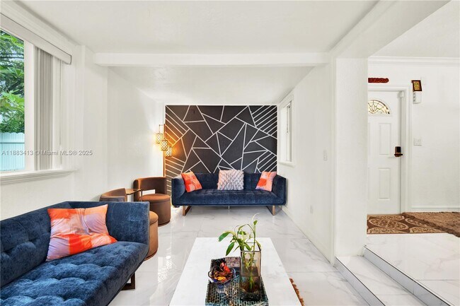 Building Photo - 6400 SW 62nd Ct