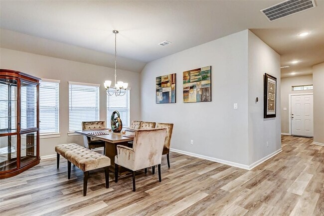 Building Photo - 5110 Morrison Dr