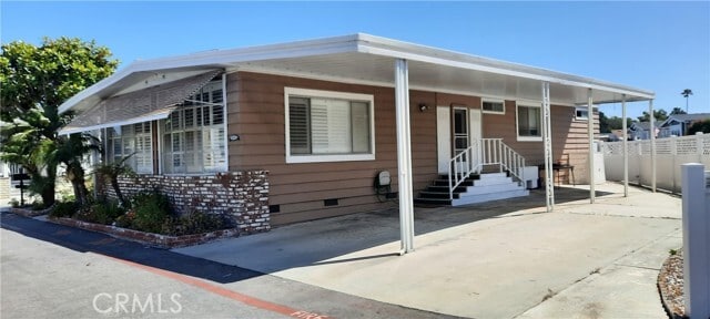 Building Photo - 16462 Poipu Ln