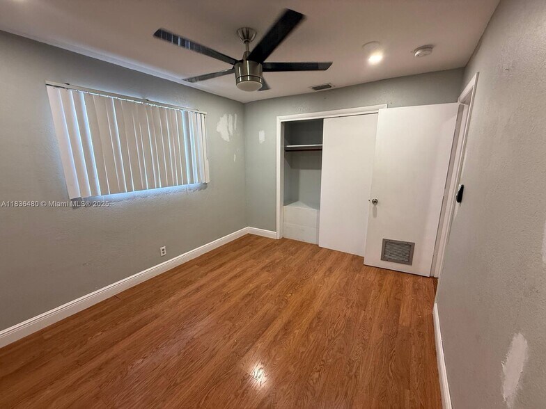 Building Photo - 4281 NW 35th Ter
