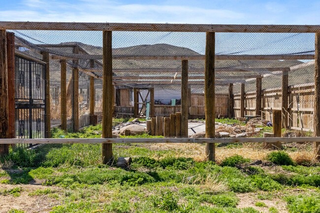 Building Photo - 5 Bedroom One of a Kind - Horse Property -...