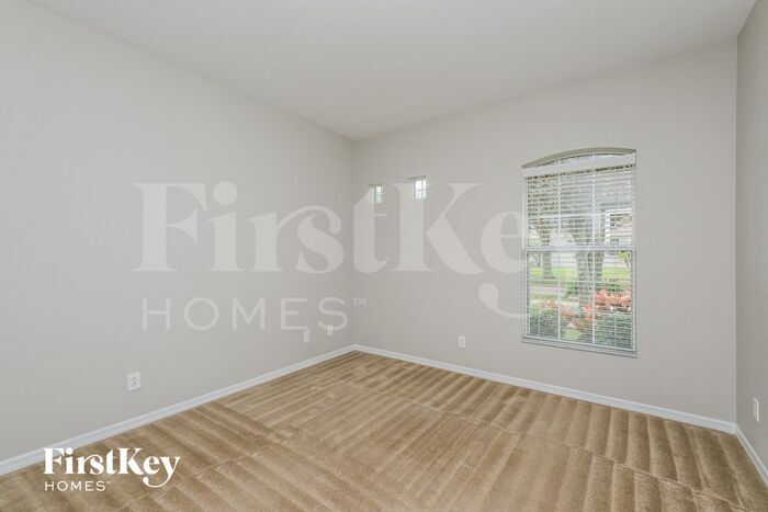 Building Photo - 527 Dunaway Dr