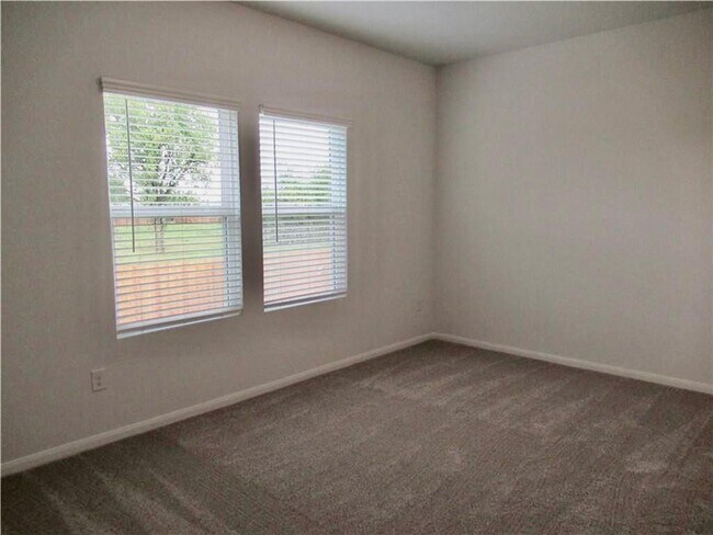 Building Photo - 1232 Whippletree Trl
