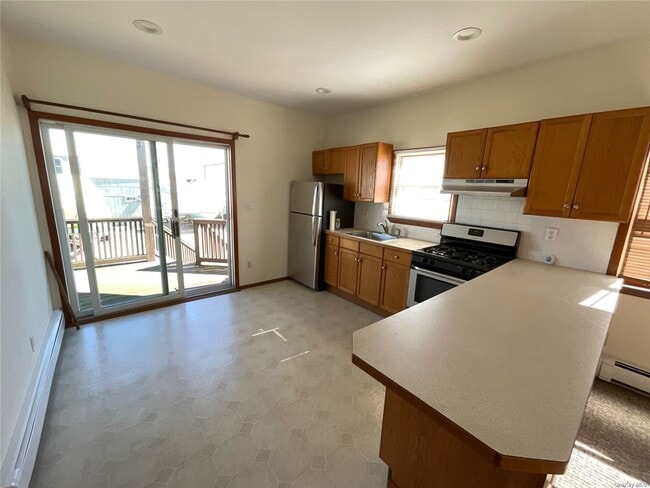 Building Photo - 451 Fire Island Ave