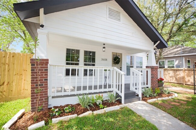 Building Photo - 3608 McIlhenny St