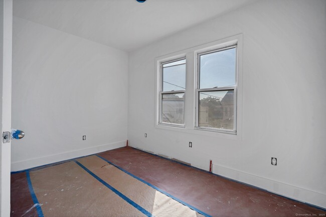 Building Photo - 242 Harral Ave