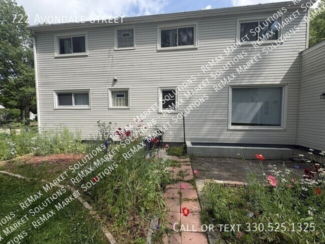 Building Photo - 722 Avondale St