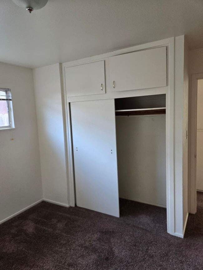 Building Photo - 61ocea