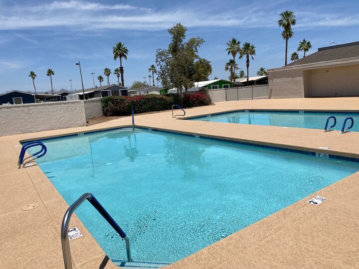 Building Photo - 2060 N Center St