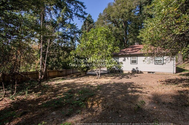 Building Photo - 5322 SW Coronado St