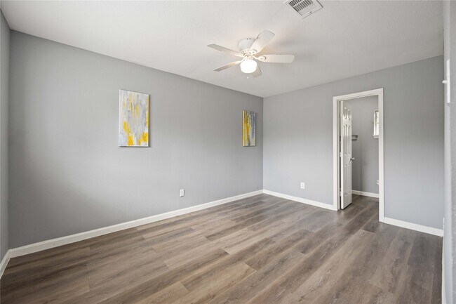 Building Photo - 7733 St Lo Rd