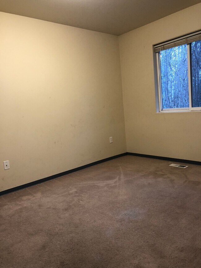 Building Photo - 1730 W Melanie Ave