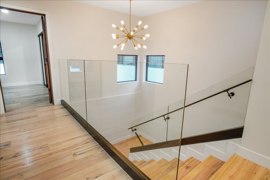 Building Photo - 4509 Jessica Dr