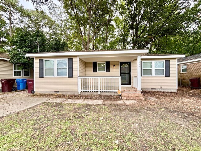 Primary Photo - Charming 3-Bedroom Ranch in Chesapeake