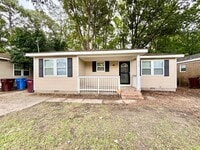 Building Photo - Charming 3-Bedroom Ranch in Chesapeake