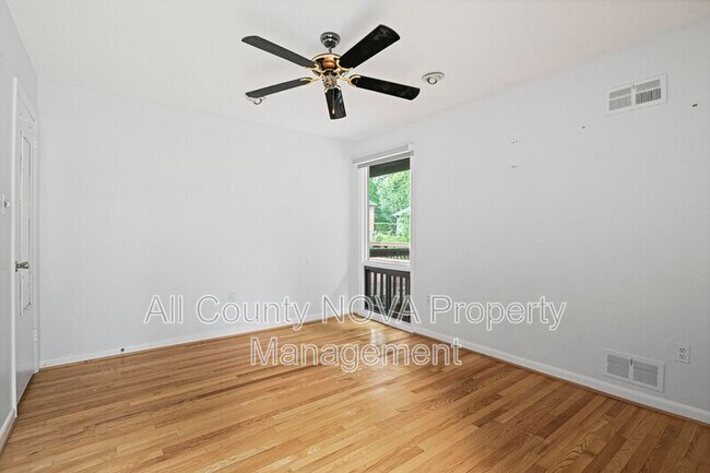 Building Photo - 8108 Timber Valley Ct