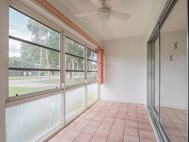 Building Photo - 600 Royal Palm Blvd