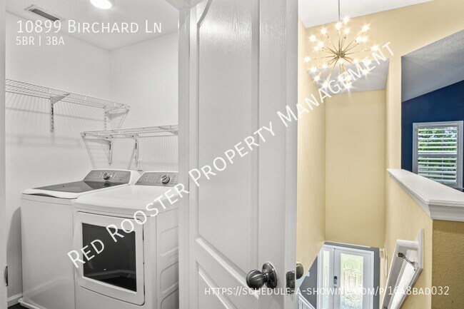 Building Photo - 10899 Birchard Ln